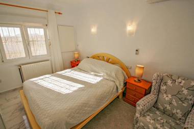 Samina - holiday home with stunning views and private pool in Benissa