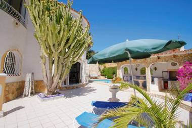 Cuenca - charming villa with private pool in Benissa