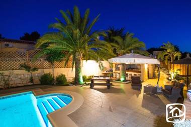 Abahana Villas Bella