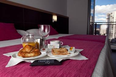 Flash Hotel Benidorm - Recommended Adults Only 4 Sup