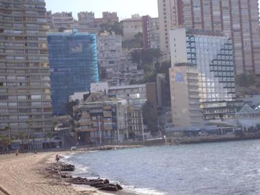 Aries - Zand Properties