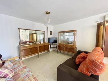 BIG APARTMENT IN THE OLD TOWN