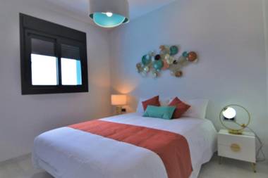 Sunset Waves by Apturist