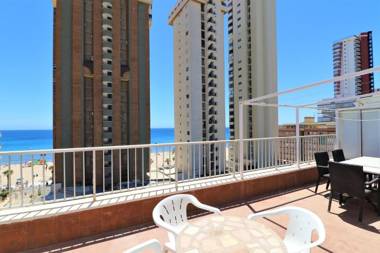 Penthouse El Pato 872