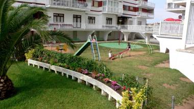 Apartamentos Estoril I - II Orange Costa