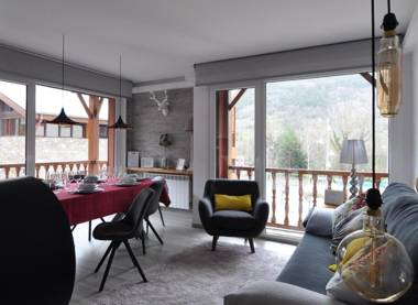 UP BENASQUE FLOR de NIEVE