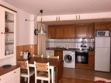 BPirineos-Las Plazas