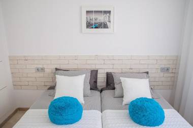 Luxury 100 sq.m. sea view apartment