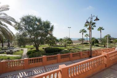 MalagaSuite Front Beach Benalmádena