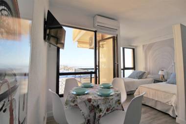 1st LINE BEACH APARTMENT Aloha Sun Benalmádena