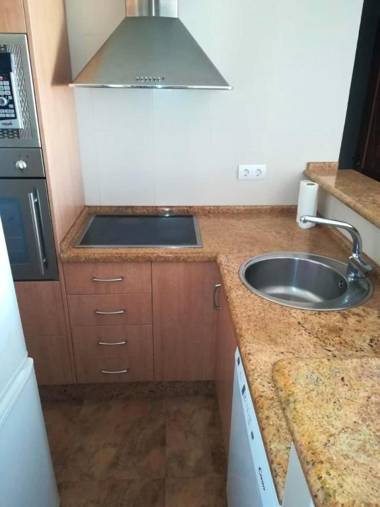 One bedroom appartement at Benalmadena 550 m away from the beach with sea view shared pool and balcony