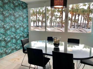 VIVE BENALMÁDENA Apartamento LUXE PUERTO MARINA Primera Línea de Playa