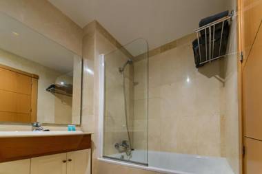 Holidays2Benalmadena Arenal Golf 6 guests with terrace pool & garage