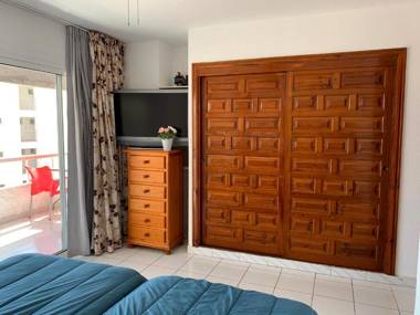 SkySea Holidays Marina Blue