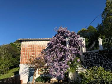 La Casita Del Castañar