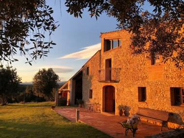 Modern Mansion in Pontós with Private Swimming Pool