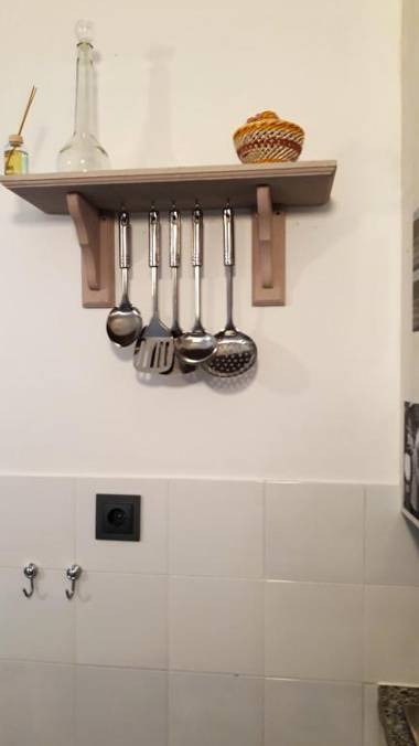 One bedroom appartement with enclosed garden and wifi at Lourenza