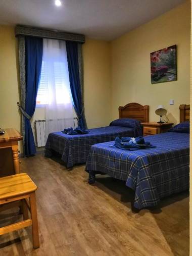 Hostal Restaurante El Chato