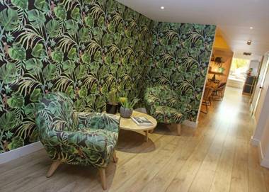 Chic & Basic Lemon Boutique Hotel