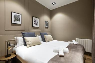 Sagrada266 by chicStays