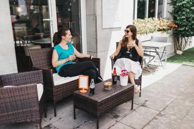 Tres Torres Atiram Hotels