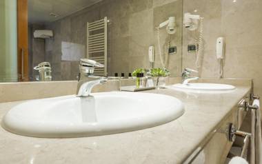 Aparthotel Mariano Cubi Barcelona