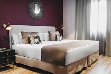Arenas Atiram Hotels