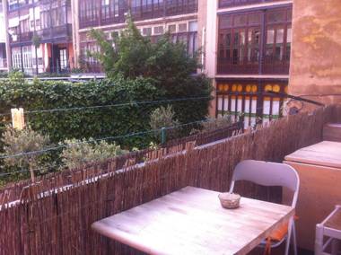 Break BCN - Hostal & Coffeebar