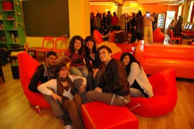 Feetup Yellow Nest Hostel Barcelona