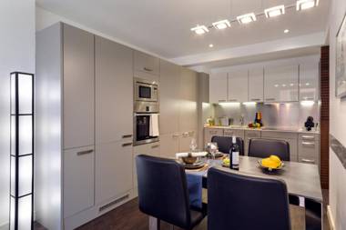 Catedral Bas Apartments by Aspasios