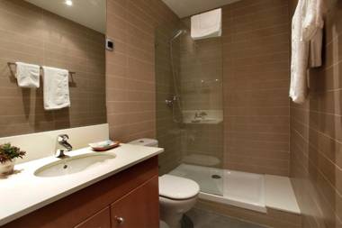 Fisa Rentals Ramblas Apartments