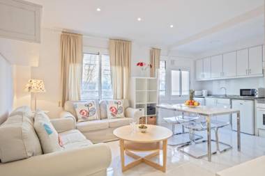 Barcelona Comtal Apartments