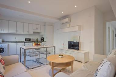 Barcelona Comtal Apartments