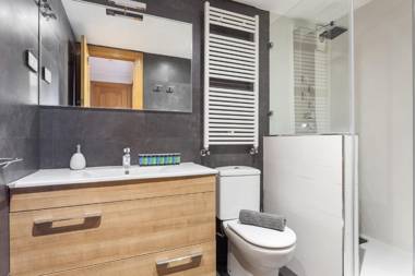 Art House Fira Apartments