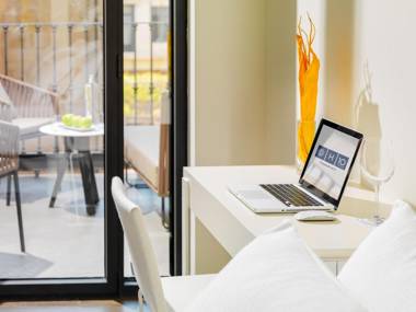 H10 Urquinaona Plaza