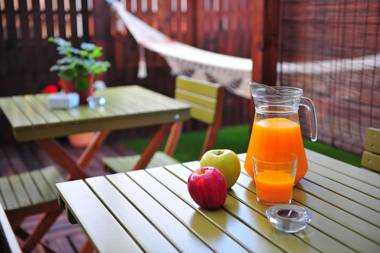 Gaudint Barcelona Suites