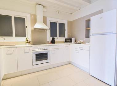 MIRADOR 3 Bedroom Apartment Port Vell