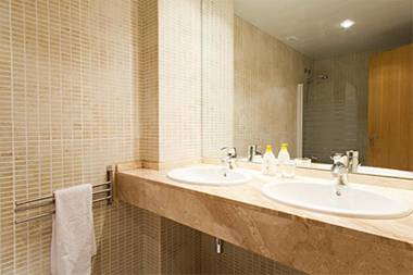 MH Apartments Gracia