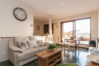 FridaysFlats Elevated Experience - Urquinaona