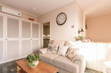 FridaysFlats Elevated Experience - Urquinaona