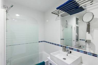 Be Barcelona Eixample Arco del Triunfo