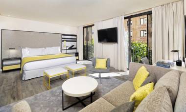 H10 Art Gallery 4* Sup