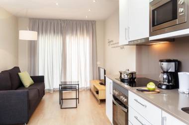 Feelathome Plaza Apartments