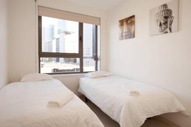 Akira Flats Diagonal Mar Apartments