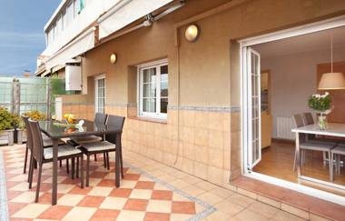 LetsGo Sagrada Familia Penthouse