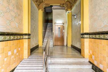 FridaysFlats Sacred Space - 3 bdr in sagrada familia