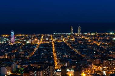 Lets Holidays Centric Apartment in Barcelona