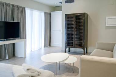 Serennia Exclusive Rooms