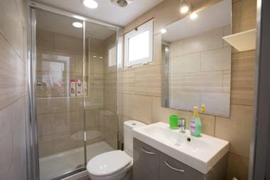 Poble Sec Charming Apartment