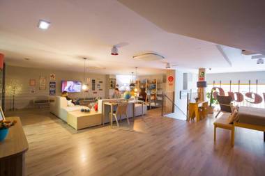 Yeah Barcelona Hostel